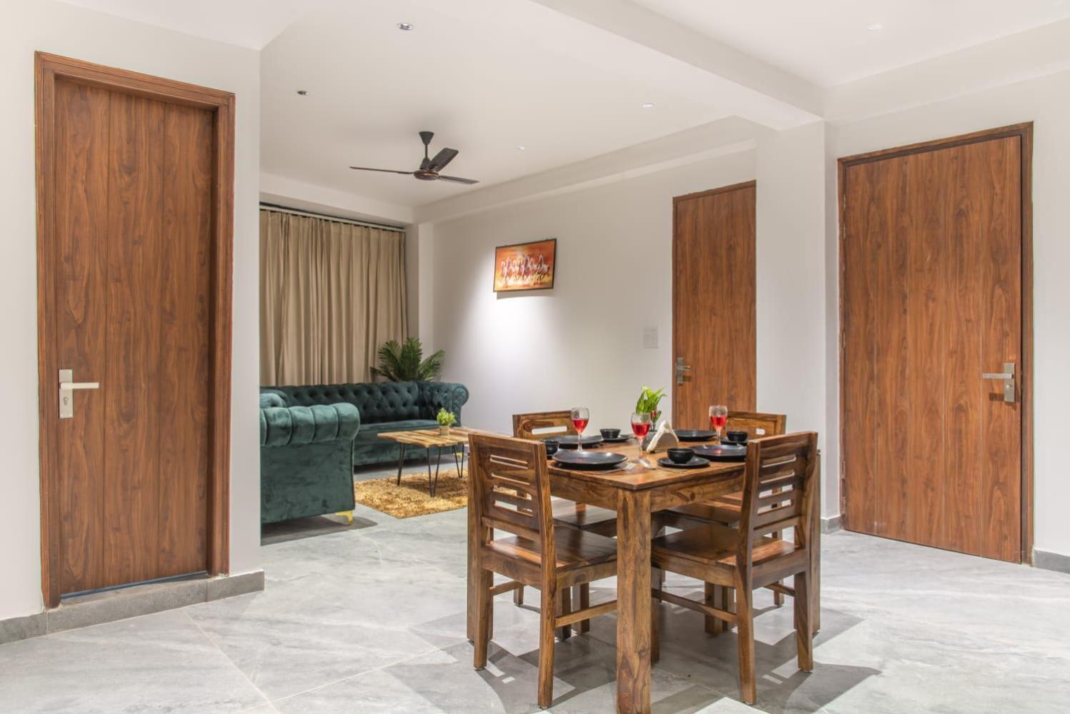 Host Jatin Mountain Crest Kasauli 7Oi827O7O3 Apartman Kültér fotó