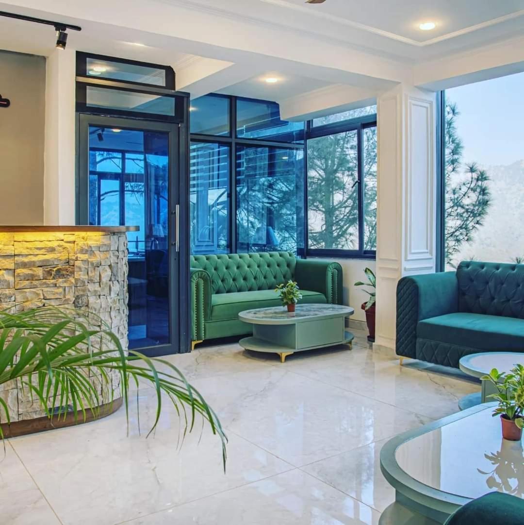 Host Jatin Mountain Crest Kasauli 7Oi827O7O3 Apartman Kültér fotó